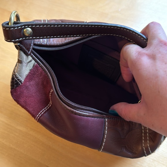 🌟like new! mini vintage Y2K coach brown/purple patchwork purse🌟 - Picture 7 of 9